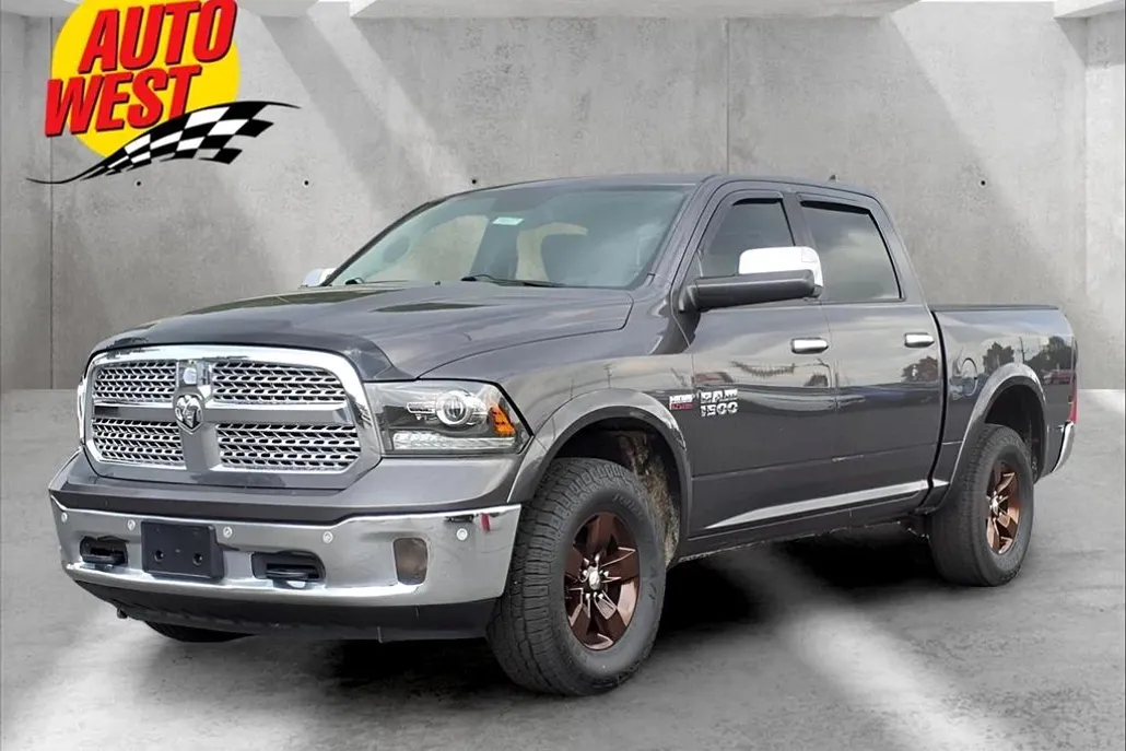 2015 Ram 1500 Laramie photo 1