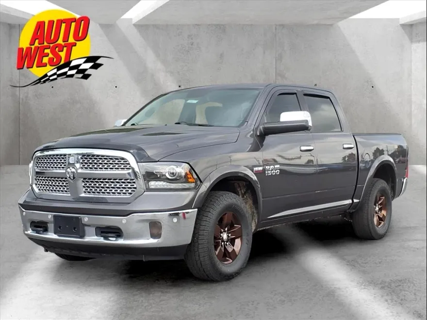2015 Ram 1500 Laramie photo 1
