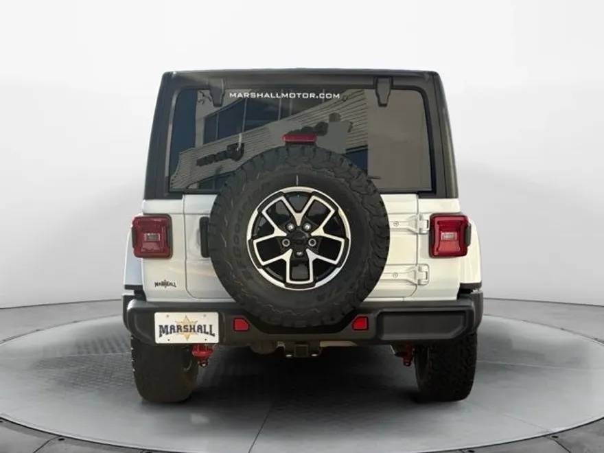 2025 Jeep Wrangler Rubicon photo 1