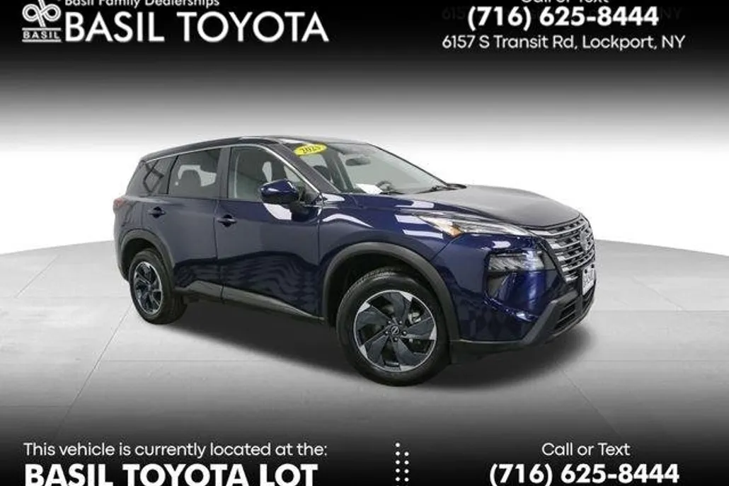 2025 Nissan Rogue SV photo 1