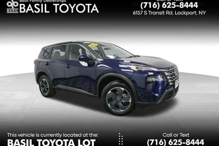 2025 Nissan Rogue SV photo 1