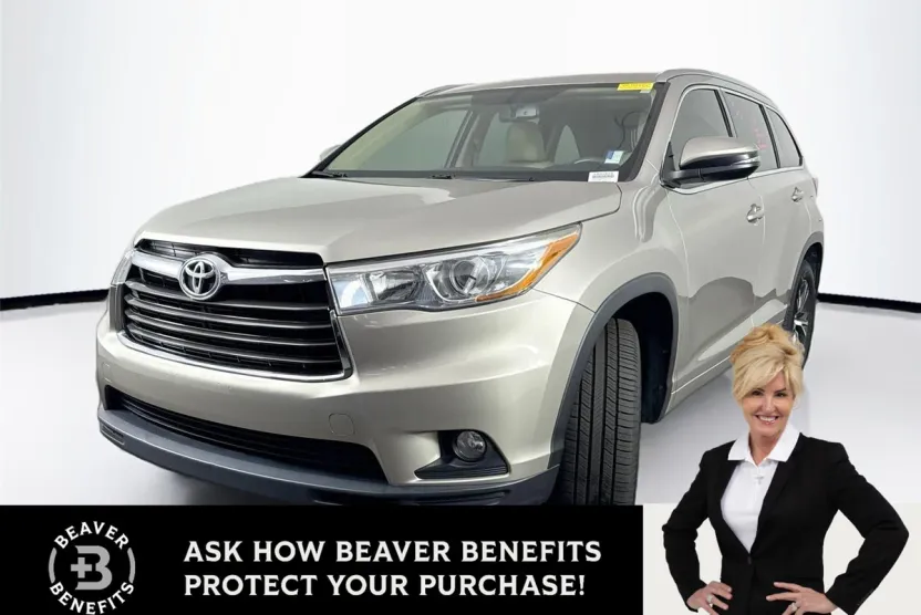2016 Toyota Highlander Base Hybrid photo 1