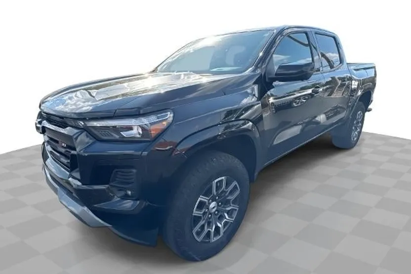 2023 Chevrolet Colorado Z71 photo 1
