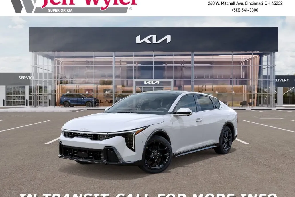 2025 Kia K4 GT-Line Turbo photo 1