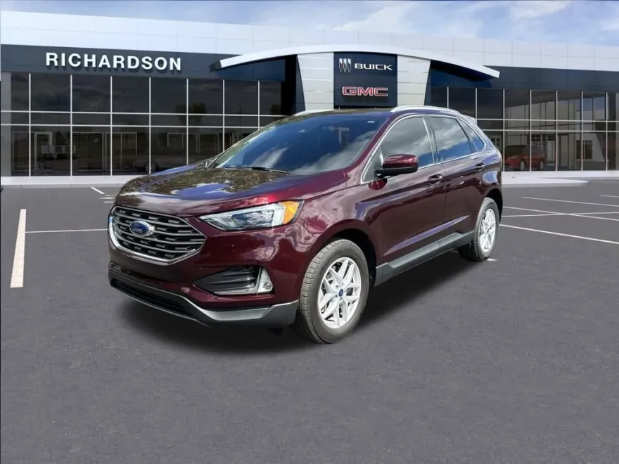 2022 Ford Edge SEL photo 1