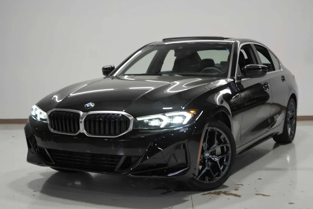 2025 Bmw 330i photo 1