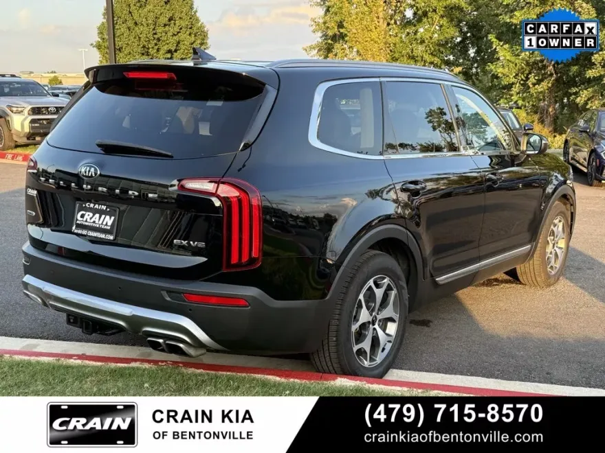 2020 Kia Telluride EX photo 1