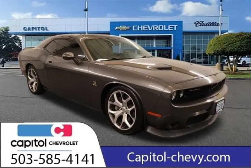 2016 Dodge Challenger R/T Scat Pack photo 1