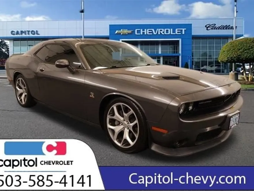2016 Dodge Challenger R/T Scat Pack photo 1