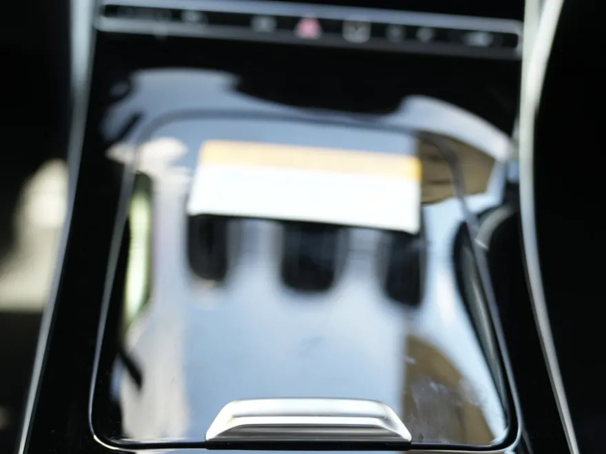2025 Mercedes Benz C 300 4MATIC photo 1
