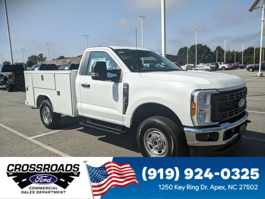 2025 Ford F-250 XL photo 1