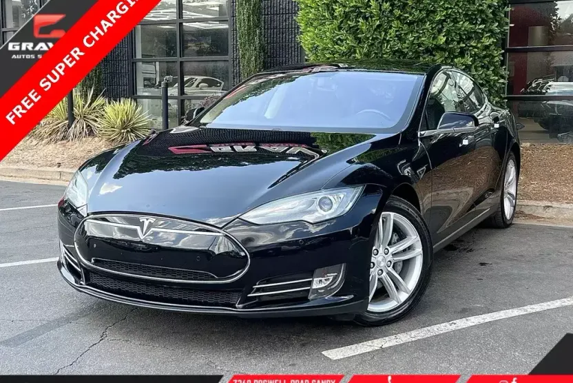 2014 Tesla Model S photo 1