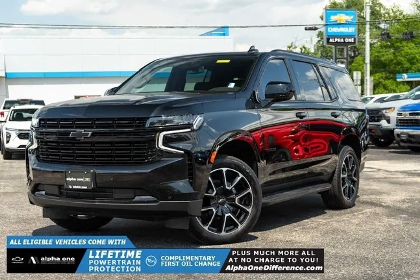 2023 Chevrolet Tahoe RST photo 1