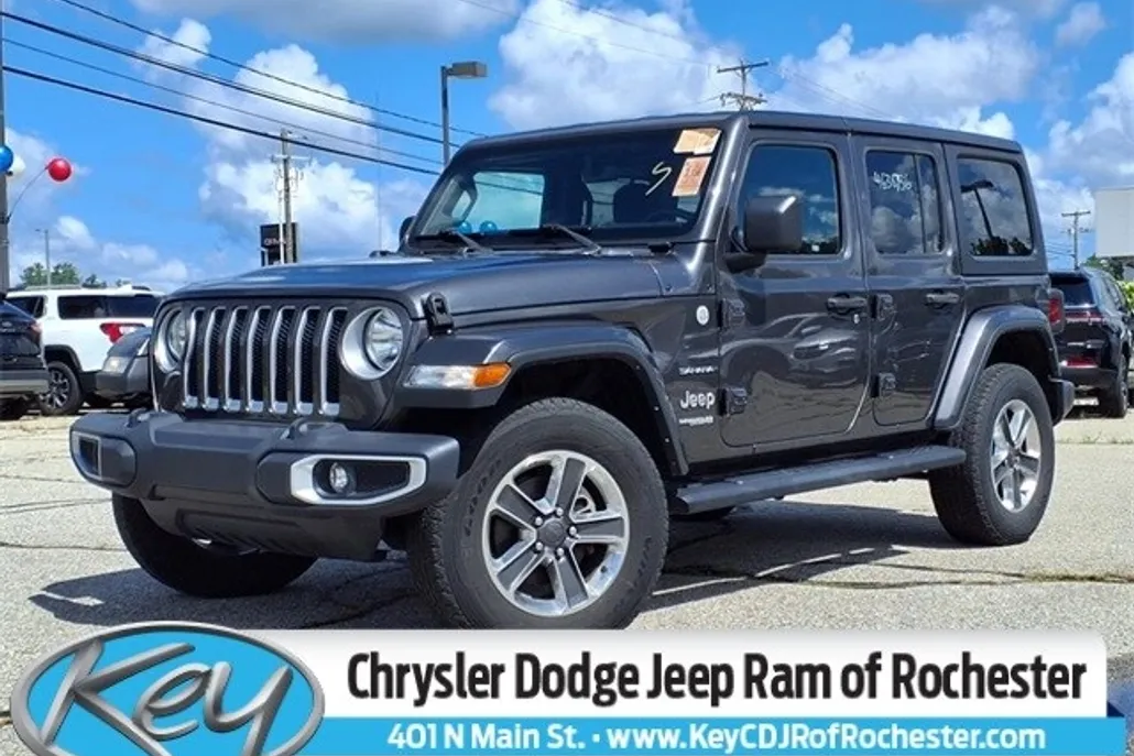 2022 Jeep Wrangler Unlimited Sahara photo 1