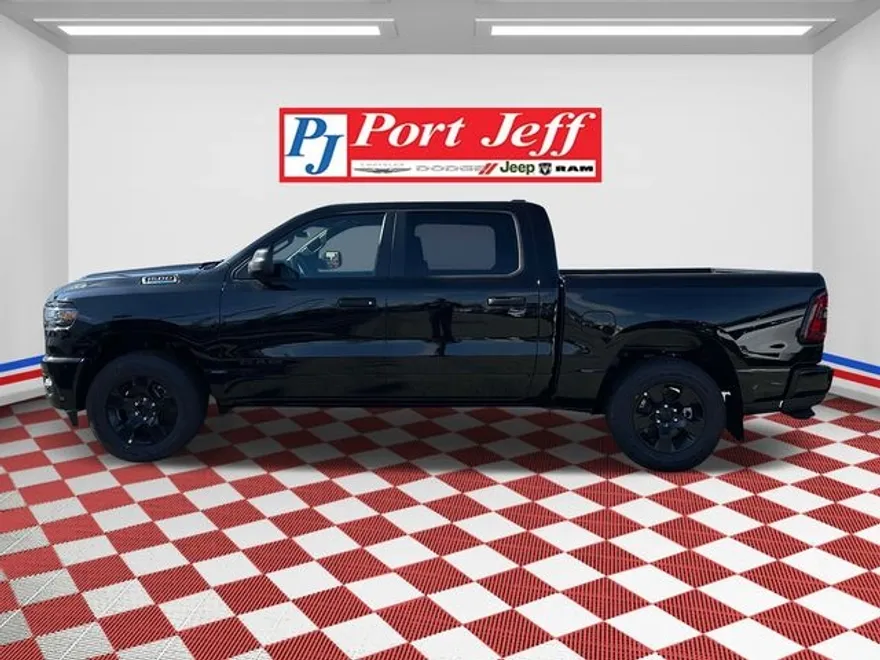 2025 Ram 1500 Tradesman photo 1