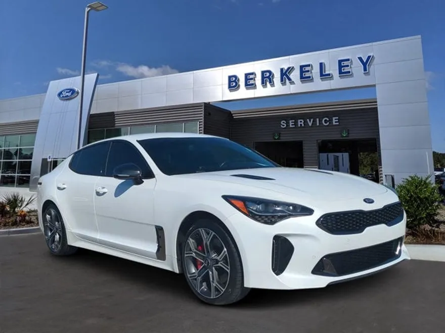 2020 Kia Stinger GT photo 1