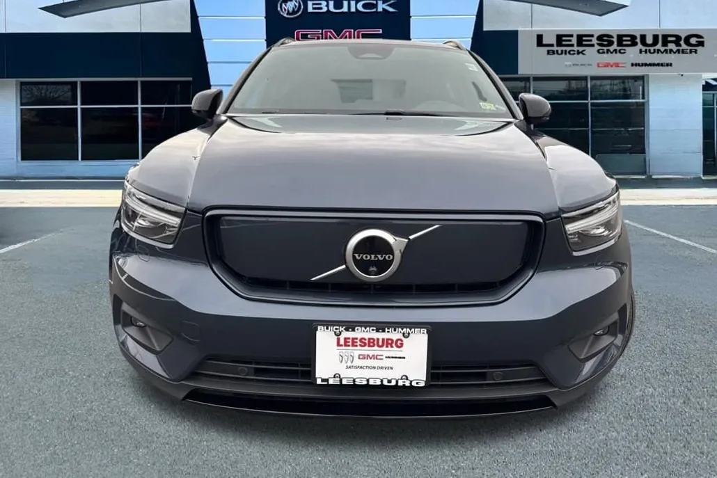 2022 Volvo XC40 Recharge Twin Plus photo 1