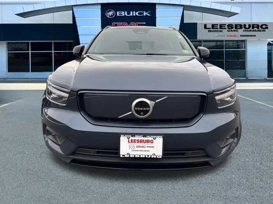 2022 Volvo XC40 Recharge Twin Plus photo 1