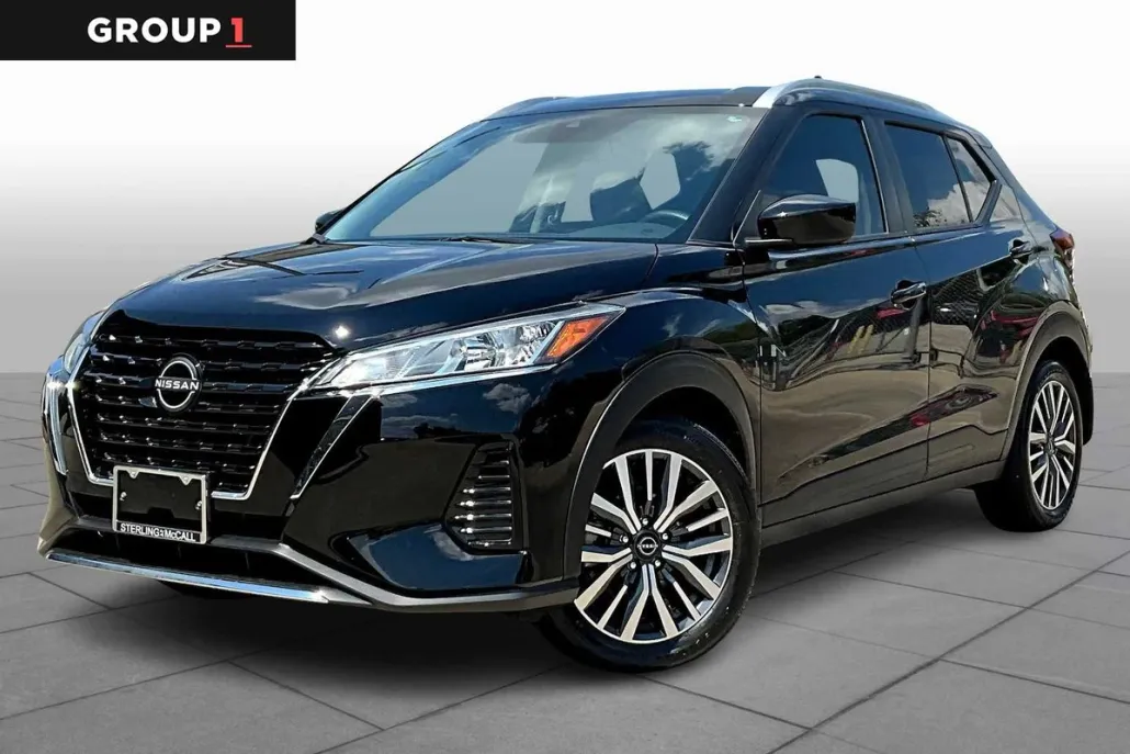 2024 Nissan Kicks SV photo 1