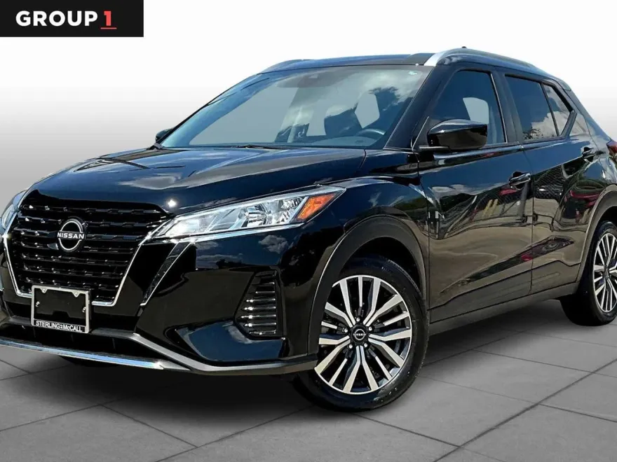 2024 Nissan Kicks SV photo 1