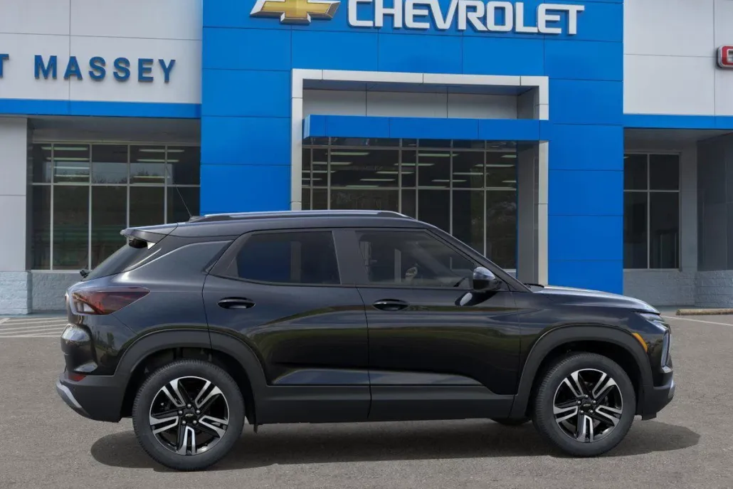 2026 Chevrolet Trailblazer LT photo 1