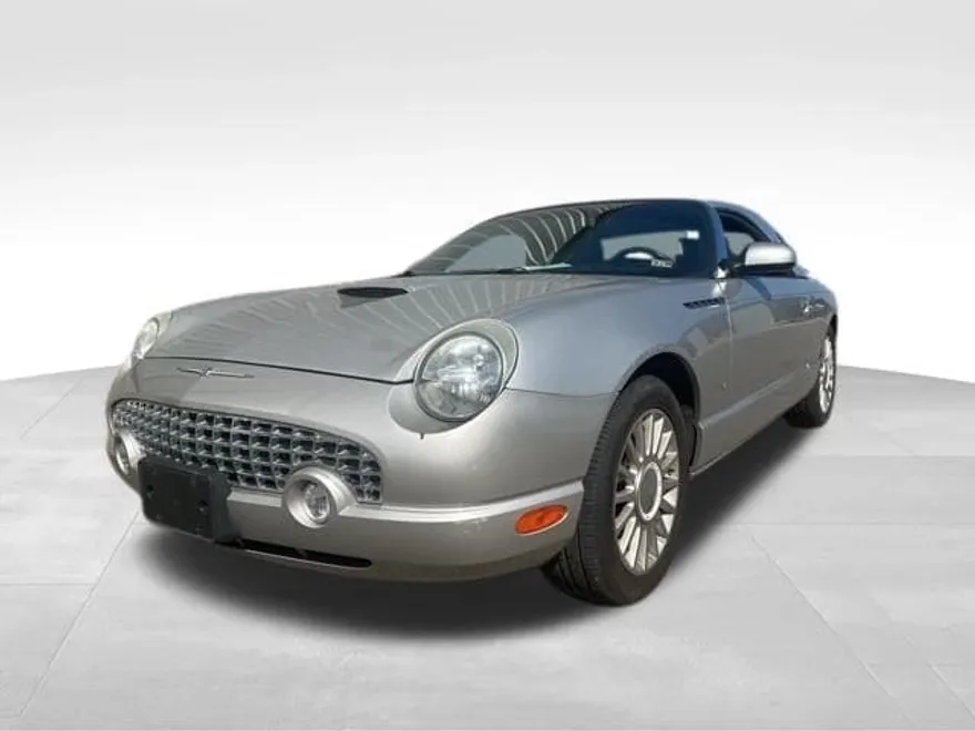 2004 Ford Thunderbird Base photo 1
