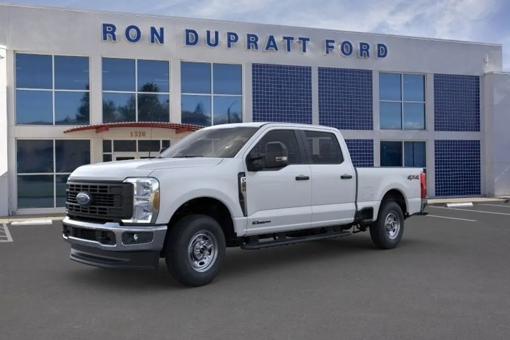 2025 Ford F-250 photo 1