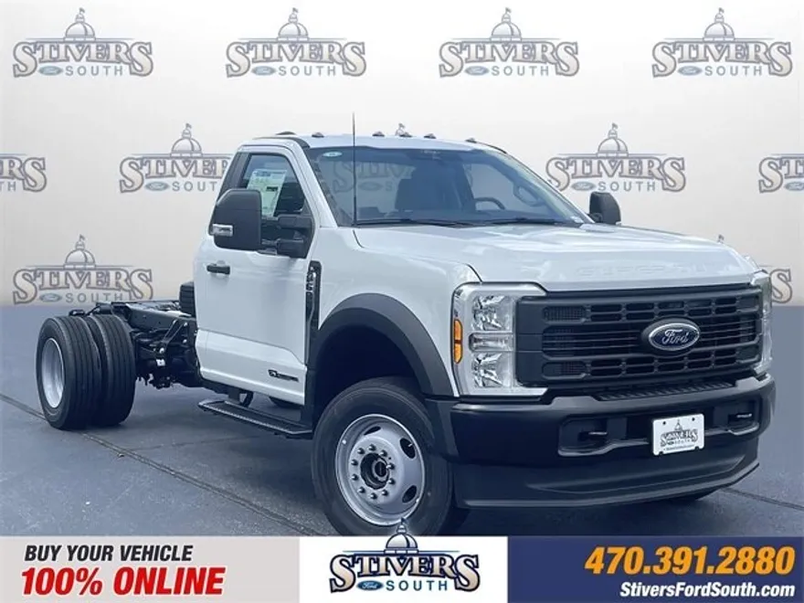 2025 Ford F-600 photo 1