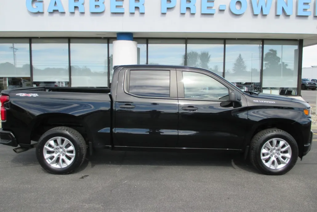 2021 Chevrolet Silverado 1500 Custom photo 1