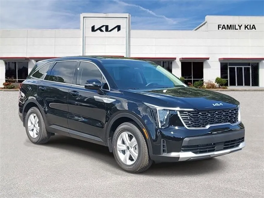 2026 Kia Sorento LX photo 1