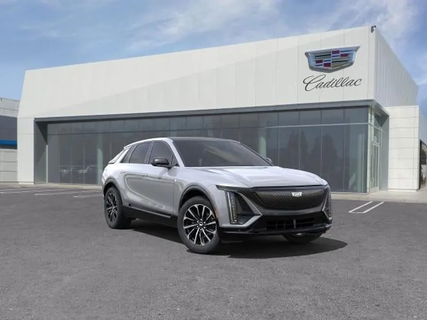 2025 Cadillac Lyriq Sport photo 1