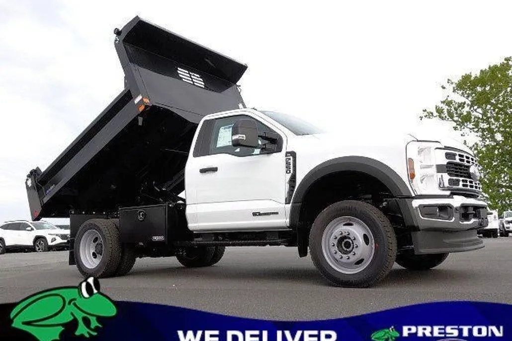 2024 Ford F-550 XL photo 1