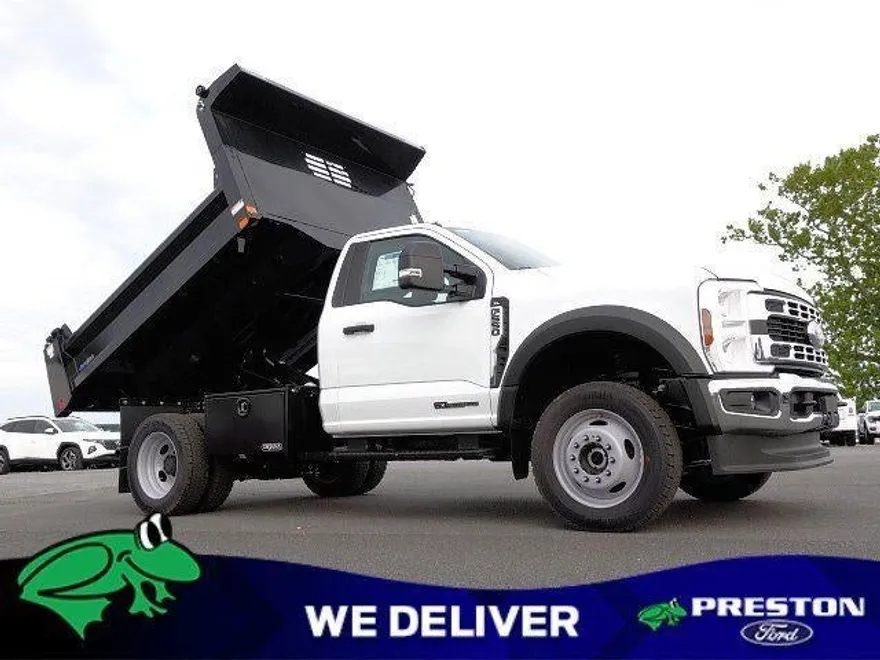 2024 Ford F-550 XL photo 1