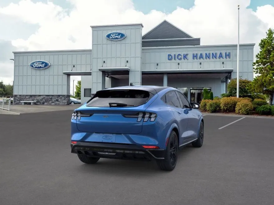 2025 Ford Mustang Mach-E GT photo 1