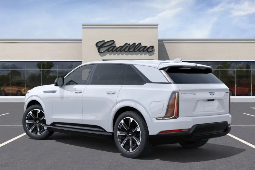 2025 Cadillac Escalade IQ Sport photo 1
