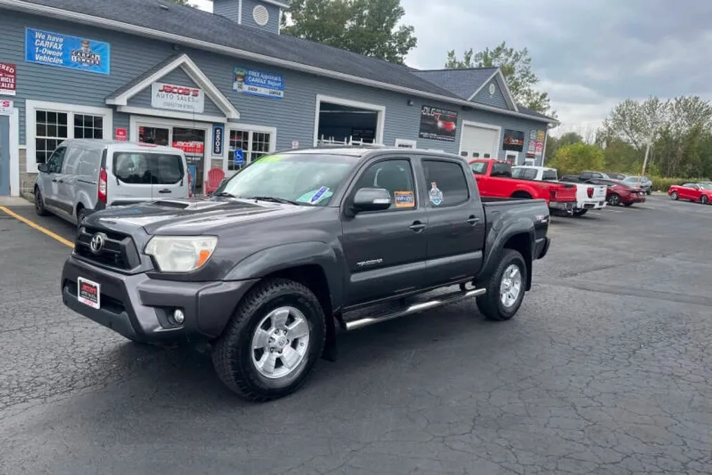 2012 Toyota Tacoma V6 photo 1