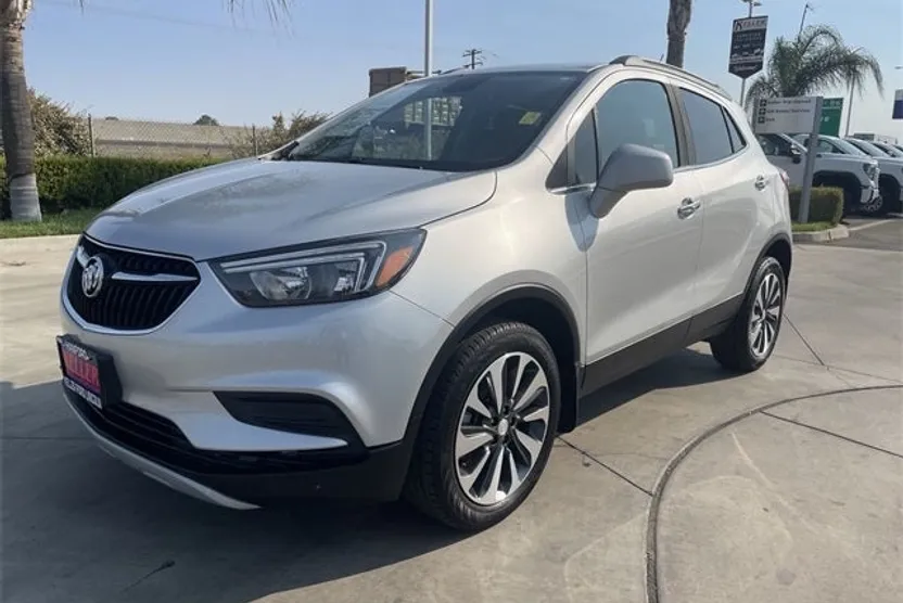 2022 Buick Encore Preferred photo 1