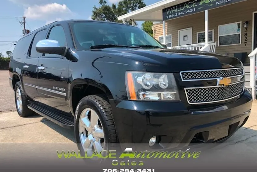 2012 Chevrolet Suburban LTZ photo 1