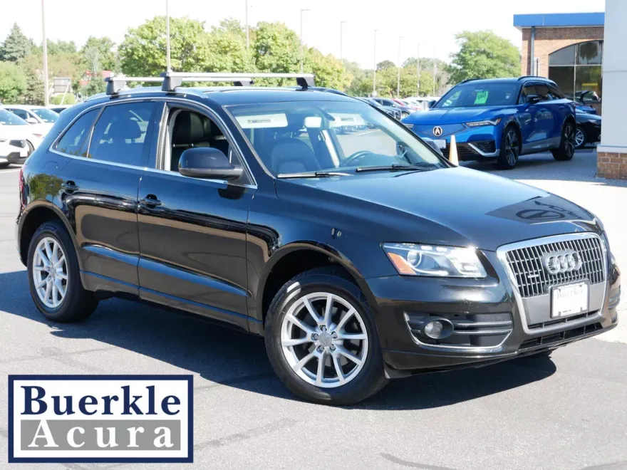 2011 Audi Q5 2.0T Premium Plus photo 1