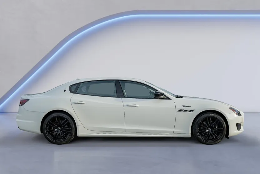 2022 Maserati Quattroporte Modena photo 1