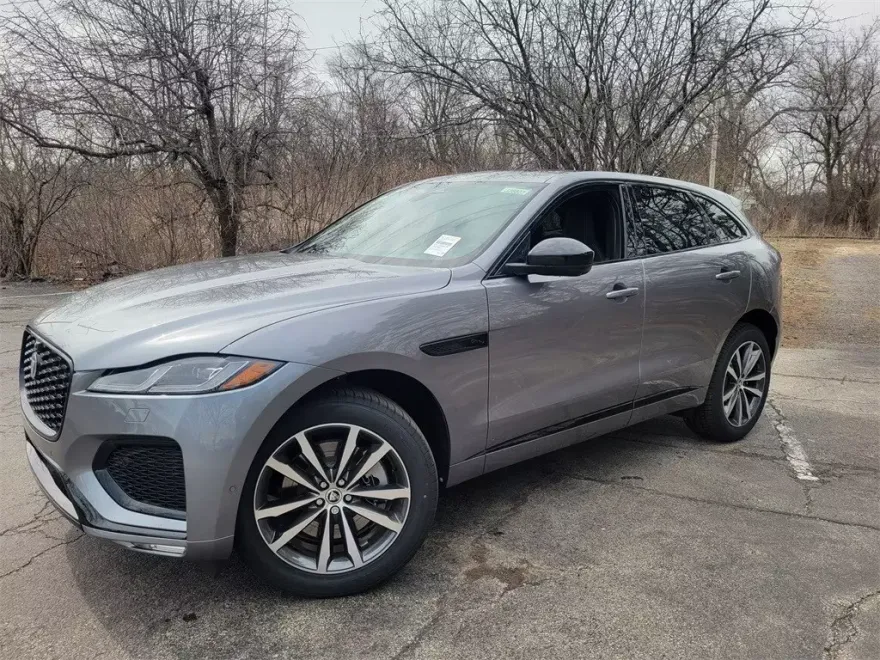 2026 Jaguar F-PACE P250 R-Dynamic S photo 1