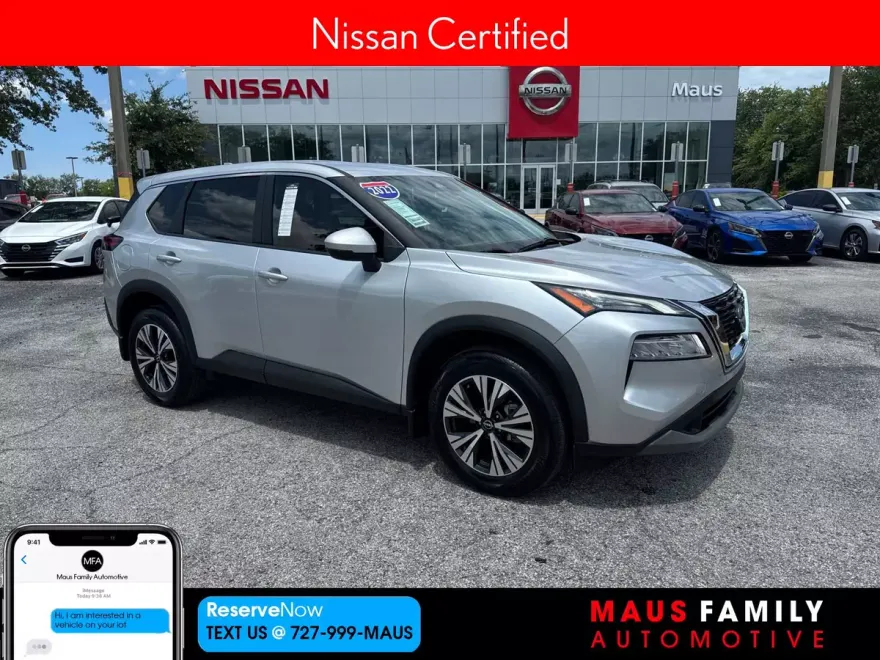 2022 Nissan Rogue SV photo 1