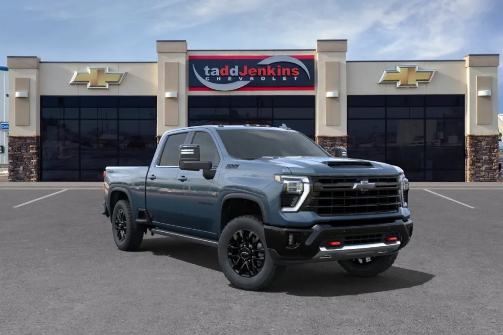 2025 Chevrolet Silverado 3500HD LTZ photo 1