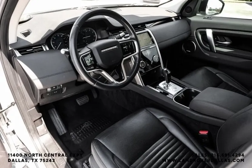 2021 Land Rover Discovery Sport S photo 1