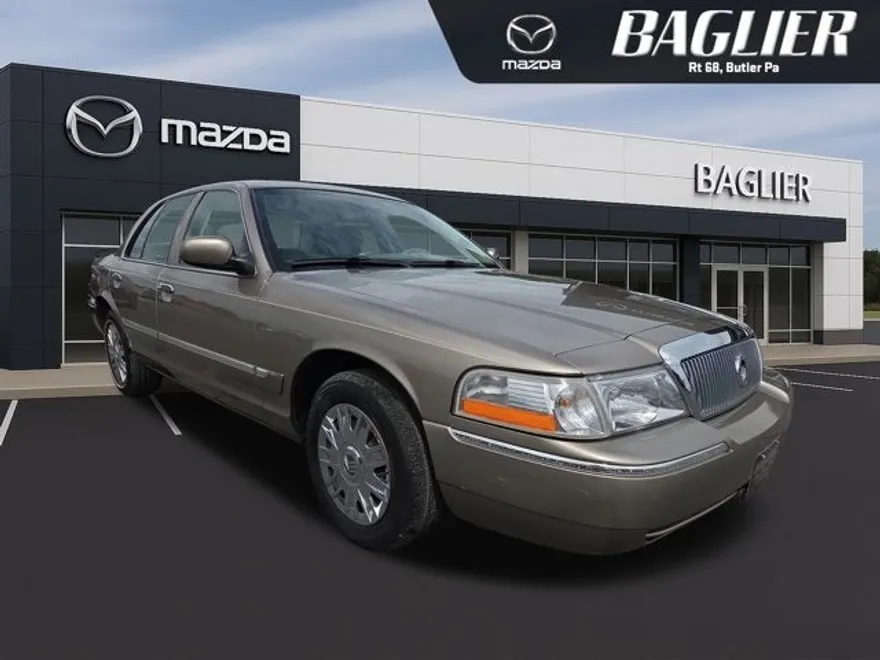 2005 Mercury Grand Marquis GS photo 1