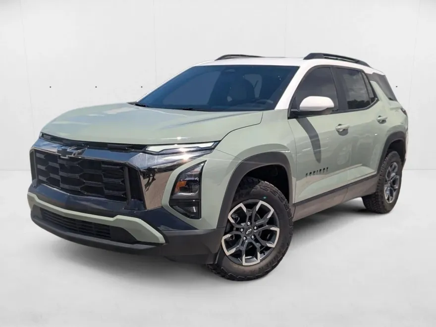 2026 Chevrolet Equinox ACTIV photo 1