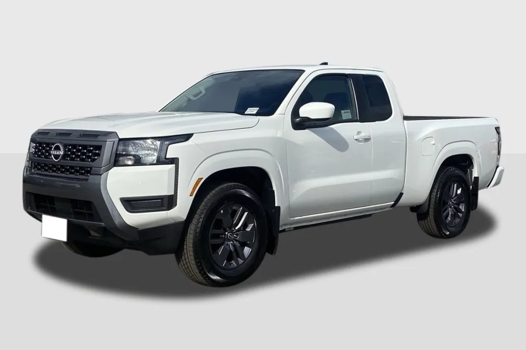 2025 Nissan Frontier SV photo 1