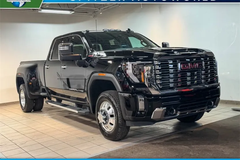2024 Gmc Sierra 3500 HD Denali photo 1