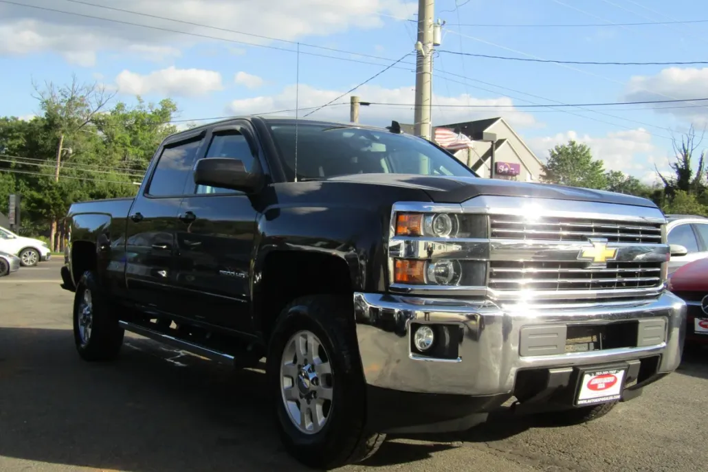 2015 Chevrolet Silverado 2500HD LT photo 1