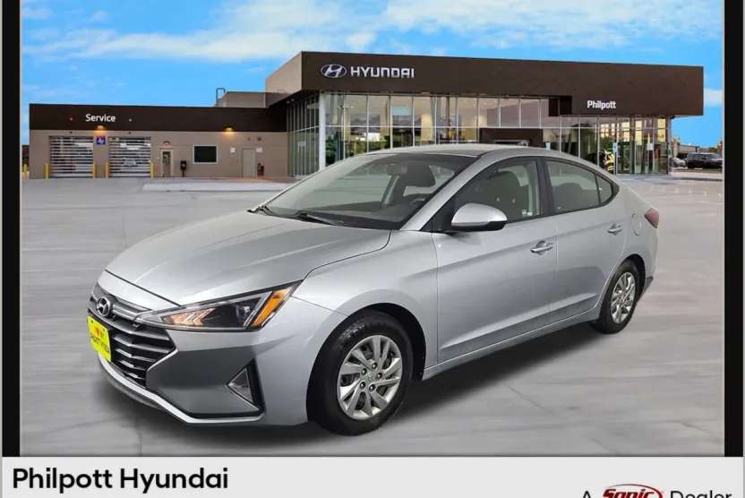 2020 Hyundai Elantra SE photo 1